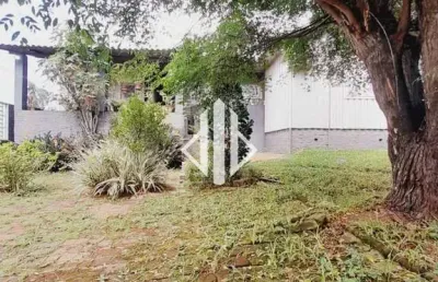 Contalex vende casa. localização central - terreno excelente! em carazinho