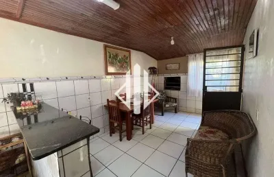 Contalex imóveis vende casa com piscina em carazinho