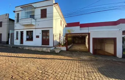 Casa comercial à venda no Oriental, Carazinho 