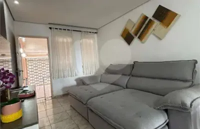 Casa com 2 quartos à venda na Hermógenes Bisquolo, Jardim Pacaembu, Jundiaí