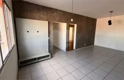 Apartamento com 3 quartos à venda ou para locação em centro - sp