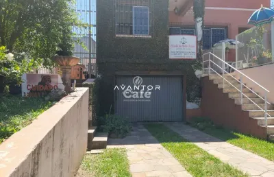 Casa com 4 dormitórios, piscina, pátio, em bairro central, santa maria/rs.