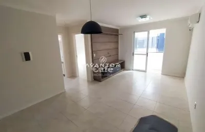 Apartamento, 2 dormitórios, 1 suíte, 2 banheiros, 1 vaga, sacada, churrasqueira,