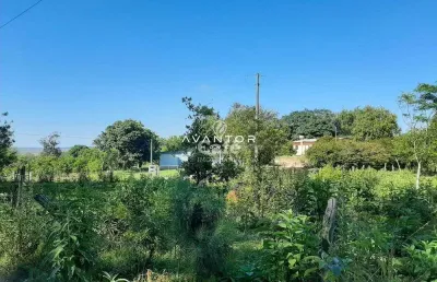 Ótimo terreno para quem  quer construir a casa dos sonhos!!