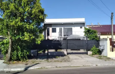 Casa com 3 quartos à venda na Rua Lavras do Sul, 30, Juscelino Kubitschek, Santa Maria