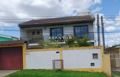 Casa ampla muito segura e cheia de atrativos em excelente espaço, próxima ao hos