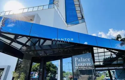 Cobertura, 4 suítes, 5 vagas, piscina, terraço, medianeira