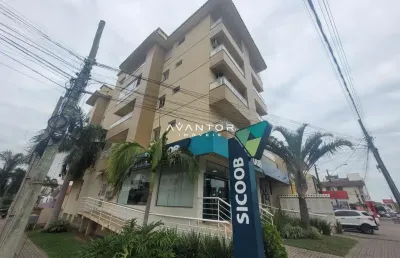 Apartamento de 1 dormitório, com sacada e churrasqueira, em camobi
