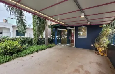 Ponto comercial, 2 salas, cozinha, 2 banheiros, bairro fátima
