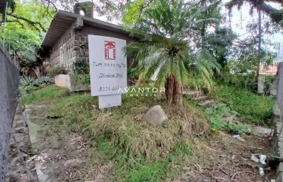 Casa comercial e residencial ampla de 233 m² no bairro nossa senhora de lourdes.