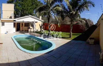 Casa com 3 quartos à venda na Rua Aristotelina Greskoviac, 30, Lorenzi, Santa Maria
