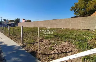 Terreno à venda na Rua Izidoro Grassi, SN, Nossa Senhora Medianeira, Santa Maria