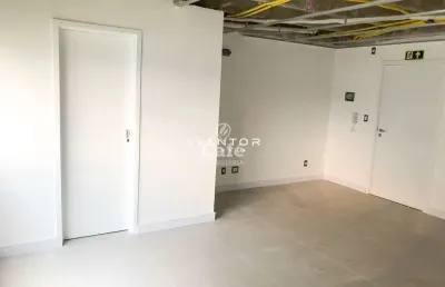 Centro profissional itroian sala com vaga de garagem;