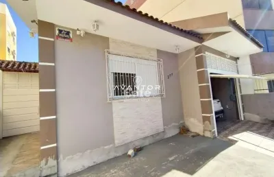 Casa com 3 quartos à venda na Rua Coronel Niederauer, 377, Noal, Santa Maria