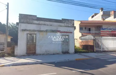 Terreno à venda na Avenida Borges de Medeiros, 94, Salgado Filho, Santa Maria