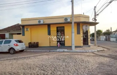 Terreno amplo com 1.254 m², mais ponto comercial e (2) casas no bairro passo d`a