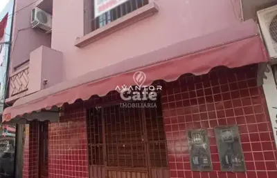 Conjunto de salas comerciais são 4 salas, 2 banheiros, banheira de hidromassagem