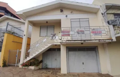 Casa de 3 dormitórios, suíte, sala ampla, banheiro social, banheiro auxiliar, co