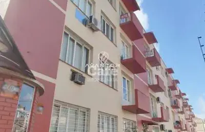 Apartamento de 03 dormitórios ,localizado próximo a unifra