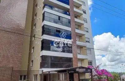 Apartamento de alto padrão, 3 dormitórios, 2 box garagem, sacada com churrasquei