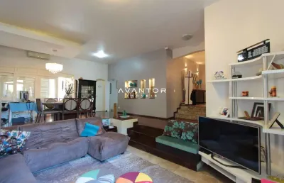 Casa com 3 quartos à venda na Rua Dezenove de Novembro, 650, Nossa Senhora de Lourdes, Santa Maria
