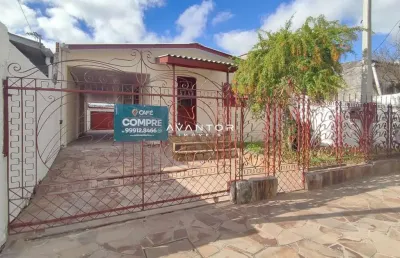 Casa com 3 quartos à venda na Rua Ernesto Alves, 125, Passo D'Areia, Santa Maria