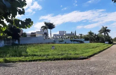 Terreno de 1.109 m² - condomínio sociedade de medicina - bairro são josé, santa