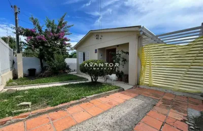 Casa com 4 quartos à venda na Rua Engenheiro Renato Pereira da Cunha, 521, Pinheiro Machado, Santa Maria