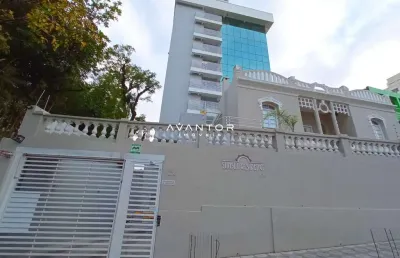Apto novo, centro, 2 dormitórios, sala, cozinha,sacada e garagem