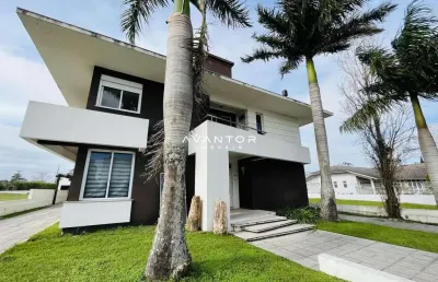 Casa, 3 dormitórios, 2 suítes, 5 banheiros, morada do lago