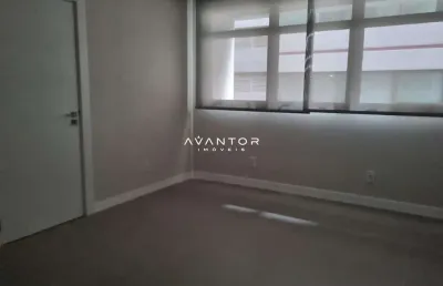 Sala comercial para alugar na Rua Pinheiro Machado, 2366, Centro, Santa Maria