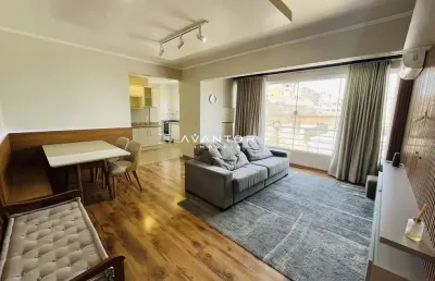 Apartamento, 2 dormitórios, 1 suíte, 2 banheiros, 1 vaga, mobiliado, centro