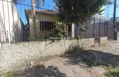 Casa ampla no bairro medianeira de 4 dormitórios, sala de estar, 2 banheiros, co