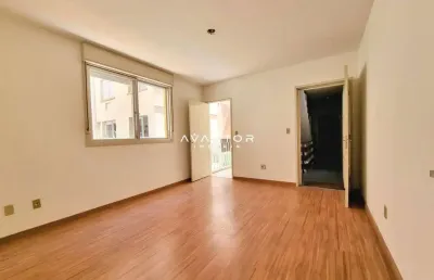 Apartamento, 2 dormitórios, 2 banheiros, 1 vaga, centro