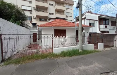 Casa de 3 dormitórios, suíte, sala, cozinha americana, 2 banheiros, área de serv
