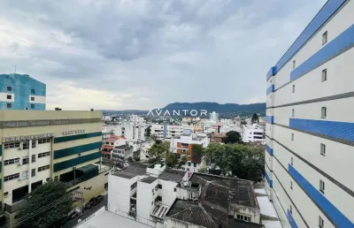 Apartamento 1 dormitório, sala , banheiro, cozinha, sacada com churrasqueira