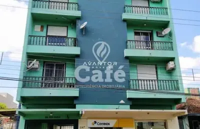 Apartamento de 1 dormitório, sala, cozinha , banheiro social e área de serviço!
