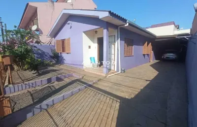 Casa ampla de 3 dormitórios, suíte, sala de estar, sala jantar, 3 banheiros, áre