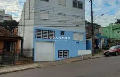 Apartamento três dormitórios no bairro menino jesus