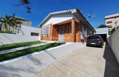 Casa com 3 quartos à venda na Rua Jerônimo Gomes, 60, Menino Jesus, Santa Maria