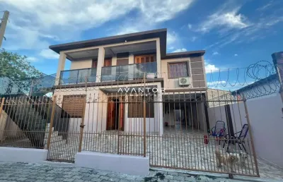 Casa com 7 quartos à venda na Rua Raimundo Correia, 400, Carolina, Santa Maria