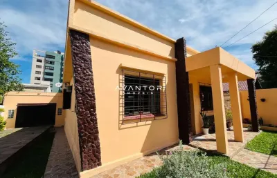 Casa 4d no bairro dores conforto e praticidade a 5 min do royal plaza shopping