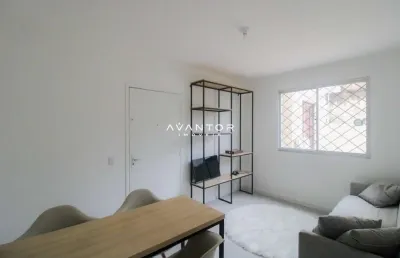 Apartamento, 1 dormitório, 1 banheiro, 1 vaga centro