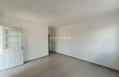 Apartamento 2 dormitórios, sala de estar, cozinha, bairro centro