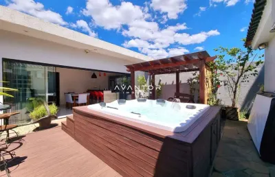 Casa, 3 dormitórios, 1 suíte, 3 banheiros, 3 vagas, camobi