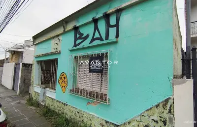 Terreno à venda na Rua Farrapos, 132, Nossa Senhora Medianeira, Santa Maria