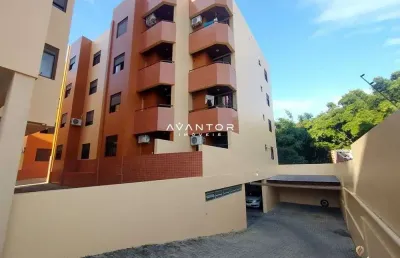 Apartamento de 2 dormitórios, sala de estar, banheiro social, cozinha, área de s