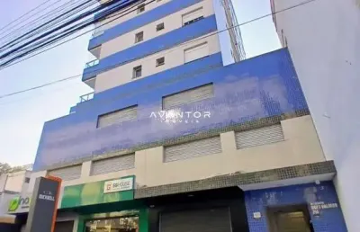Apartamento mobiliado de 1 dormitório, sala de estar, banheiro social, cozinha e