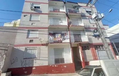Apartamento perto da unifra de 2 dormitórios, sala de estar, banheiro social, co