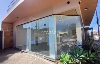 Loja comercial em camobi de 70 m² composta por escritório, banheiro e estacionam